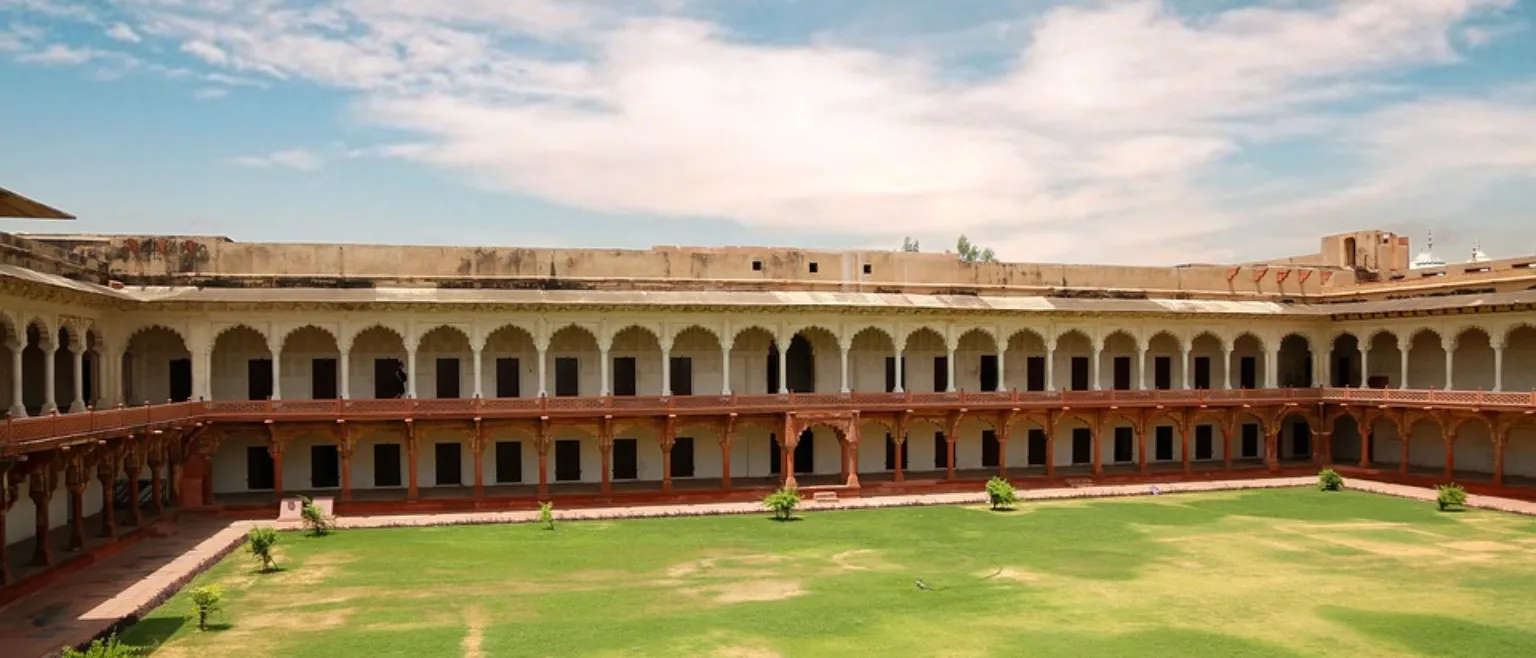 agra fort Same Day Agra Tour Package