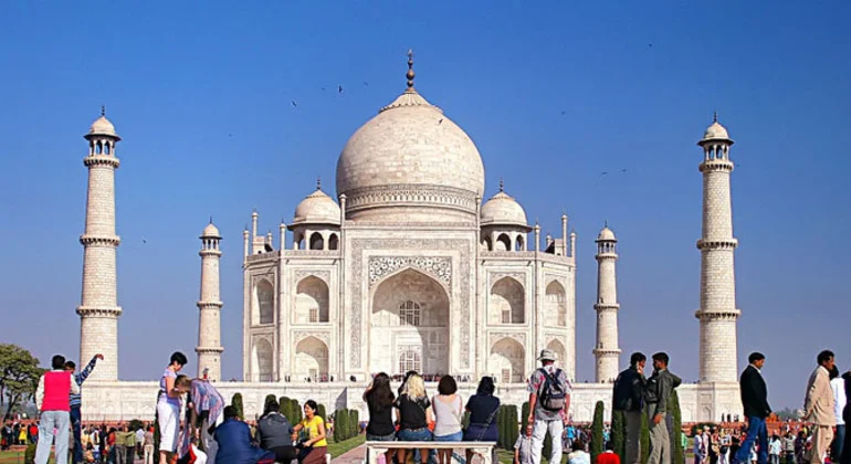 Is a One-Day Agra Trip Worth It?